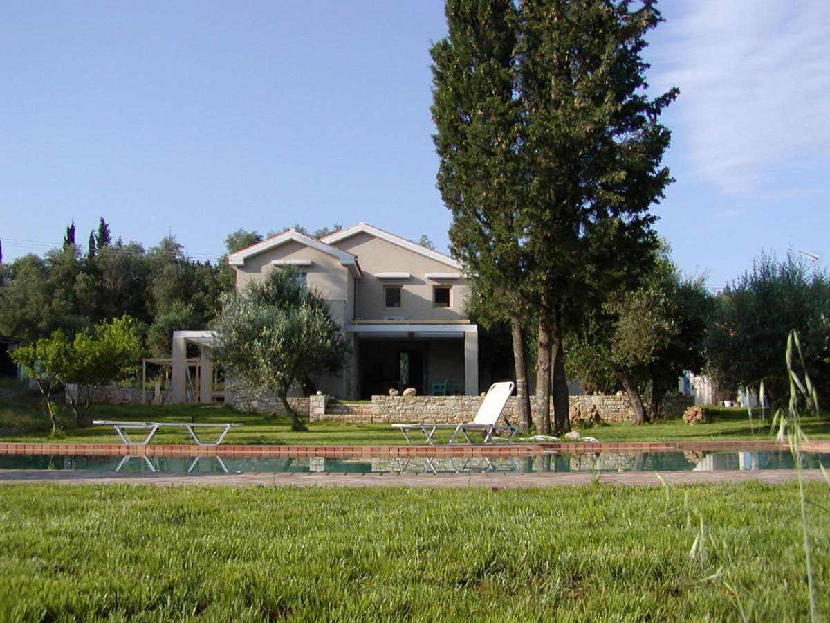 Villa Lithia Áno Korakiána 外观 照片