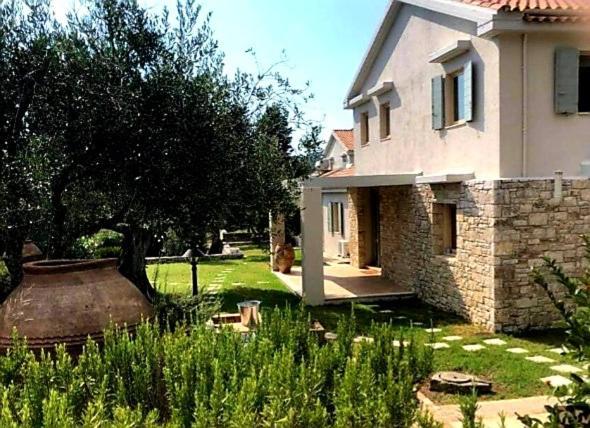 Villa Lithia Áno Korakiána 外观 照片