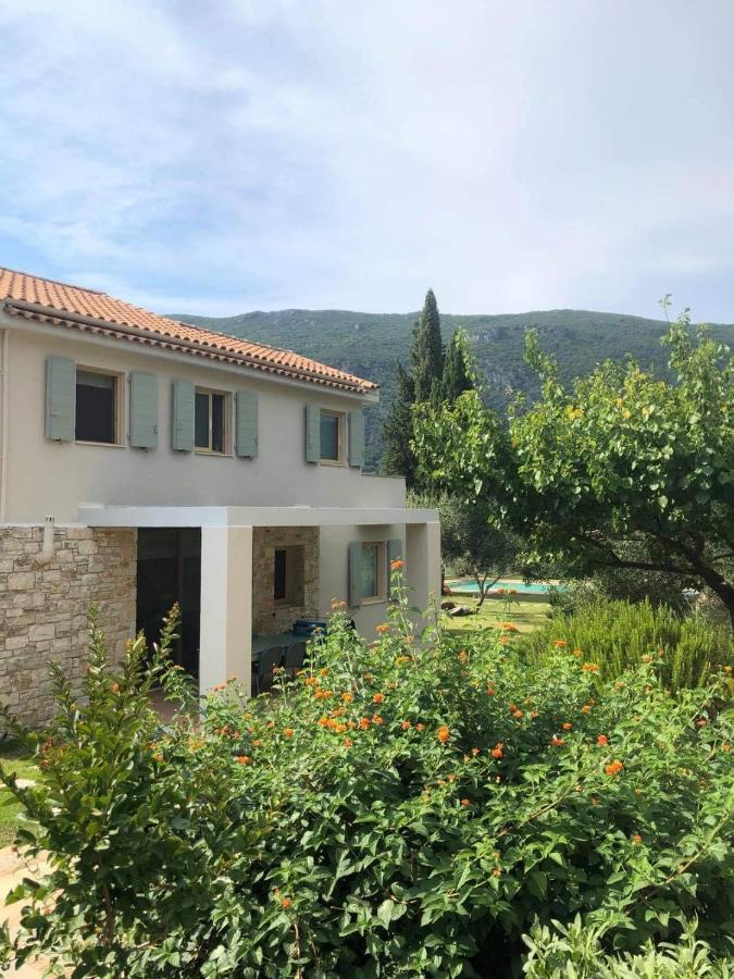 Villa Lithia Áno Korakiána 外观 照片